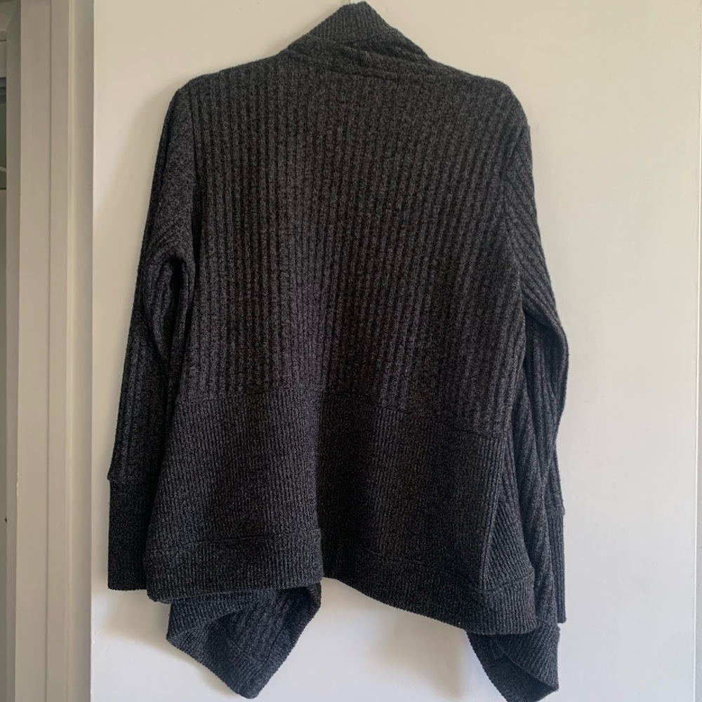 Athleta Gray Tiburon Open Front Waterfall Ribbed Cardigan Sweater size Medium - Picture 3 of 8